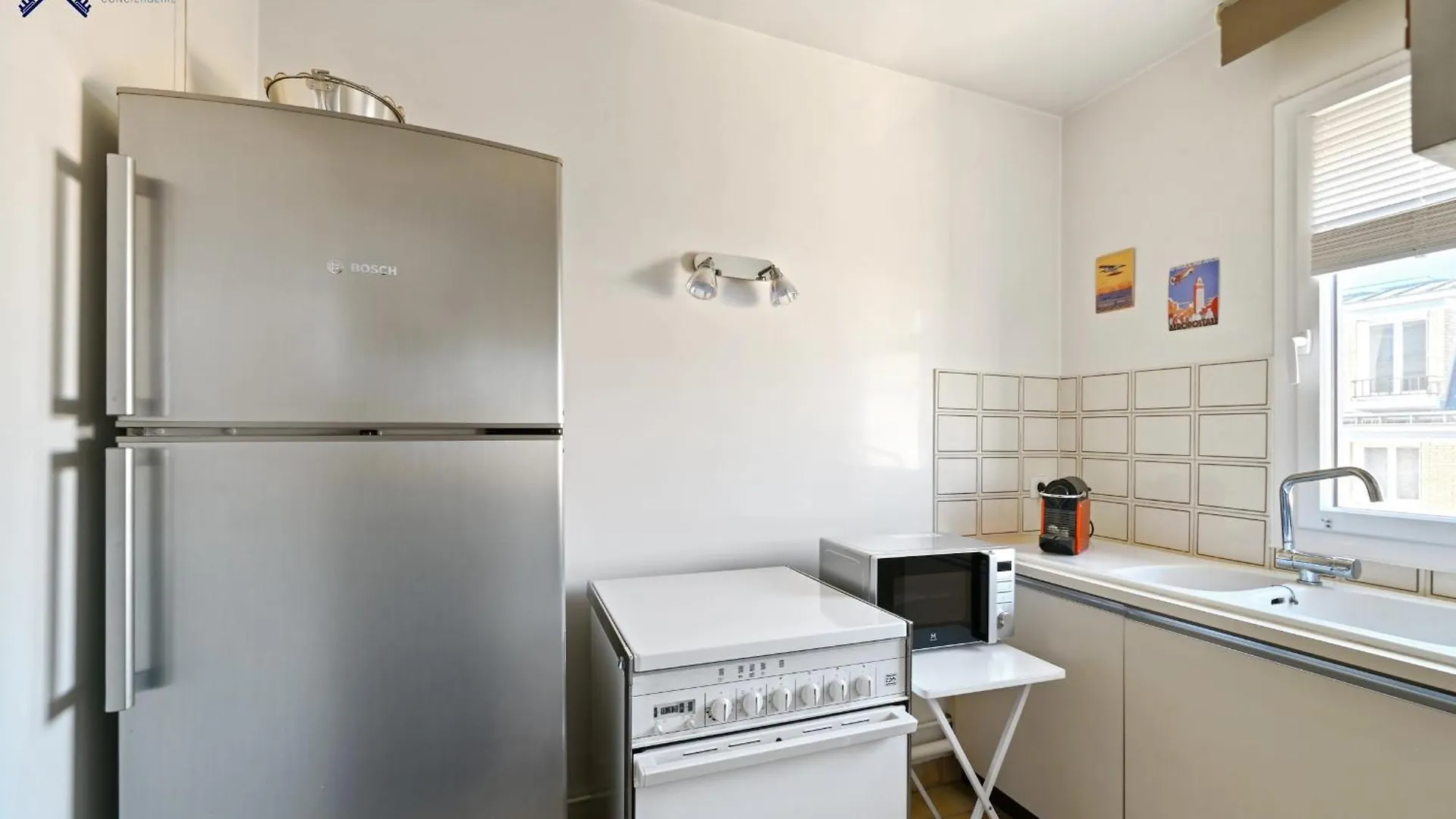 Cosy 1 Bedroom 15 *